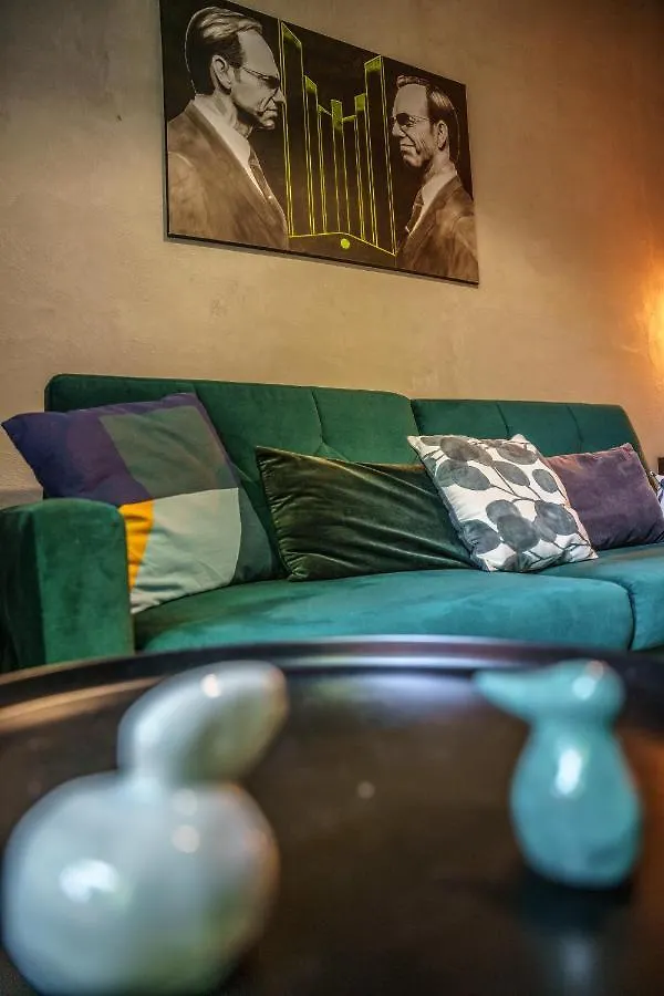 Stylish And Modern- Golden Apartment- Stare Miasto 0*, 华沙